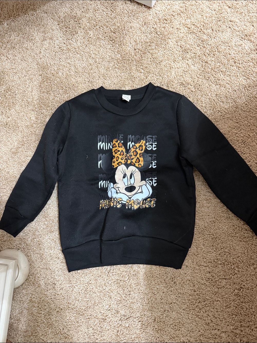 Minnie Mouse Black Girls' Sweatshirt with Leopard Bow